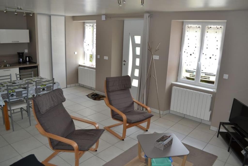 Maison De Vacances Nébouzat Exterior foto